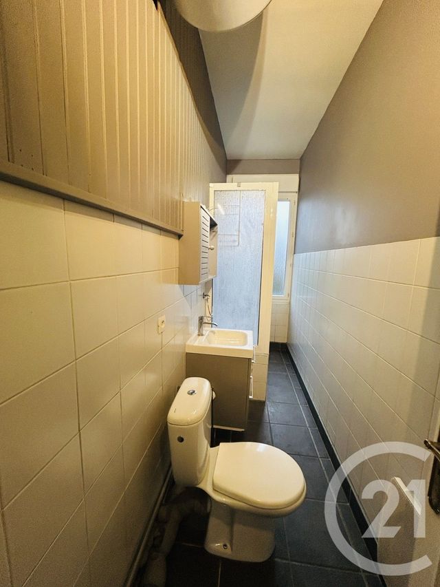 Appartement T2 à louer - 2 pièces - 45.77 m2 - BORDEAUX - 33 - AQUITAINE - Century 21 Talent Immobilier