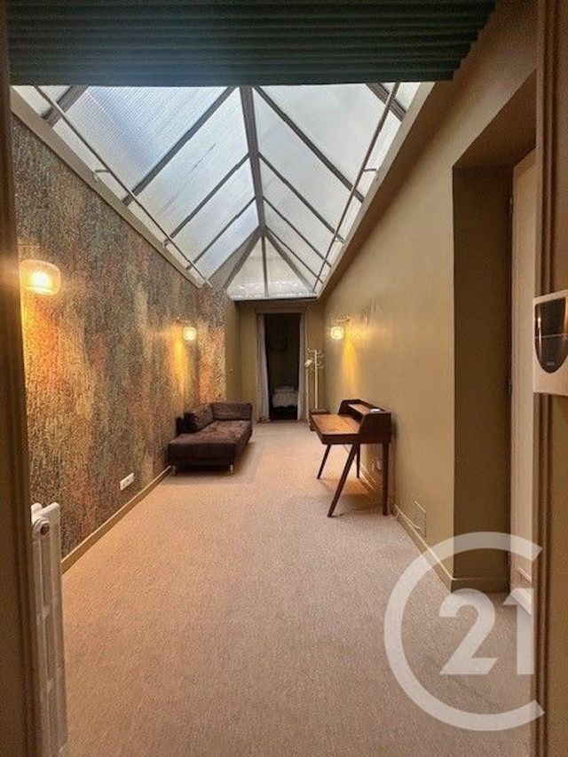 Appartement T2 à louer - 2 pièces - 93.3 m2 - BORDEAUX - 33 - AQUITAINE - Century 21 Talent Immobilier