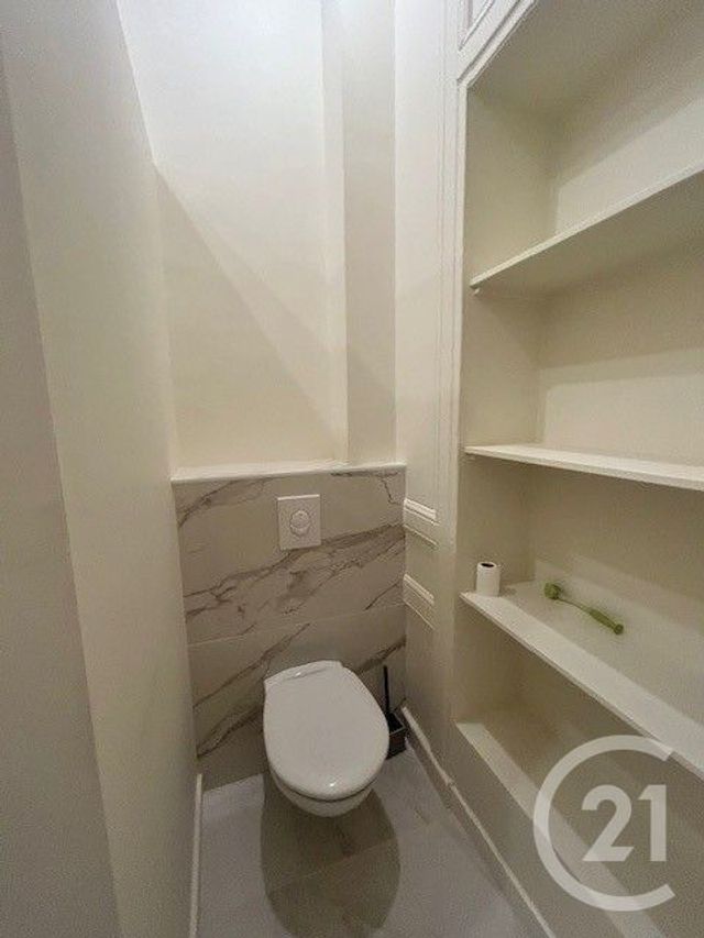 Appartement T2 à louer - 2 pièces - 93.3 m2 - BORDEAUX - 33 - AQUITAINE - Century 21 Talent Immobilier