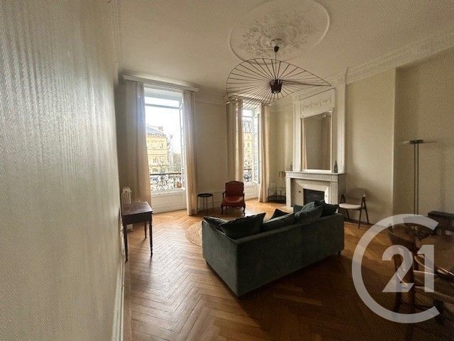 Appartement T2 à louer - 2 pièces - 93.3 m2 - BORDEAUX - 33 - AQUITAINE - Century 21 Talent Immobilier
