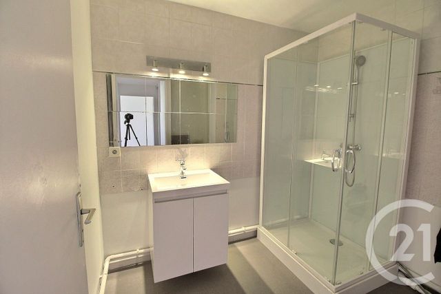 Appartement F2 à vendre - 2 pièces - 51.13 m2 - TALENCE - 33 - AQUITAINE - Century 21 Talent Immobilier