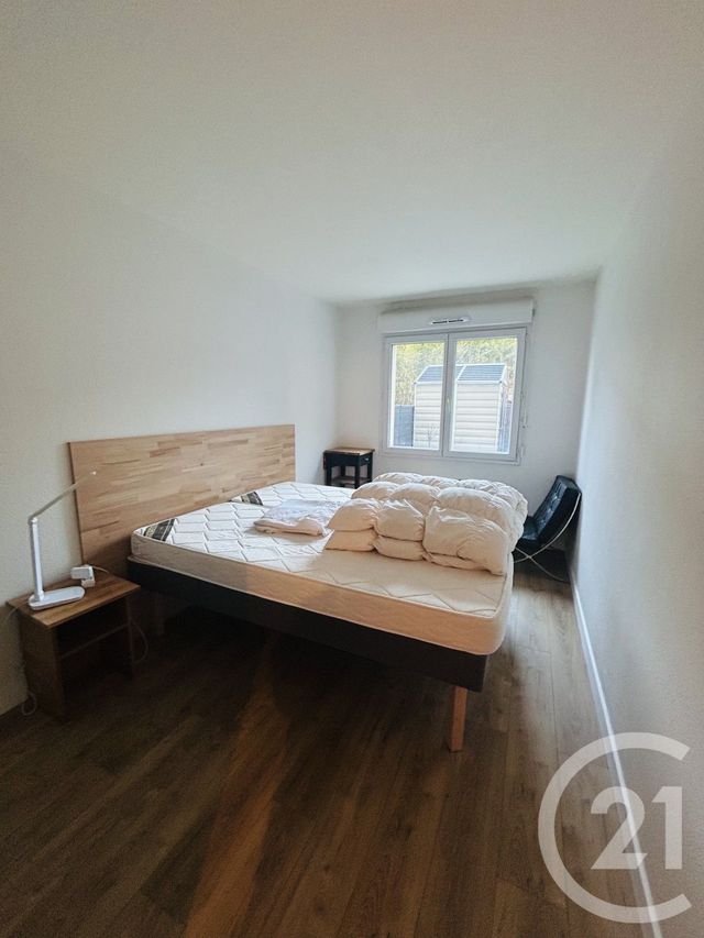 Appartement T2 à louer - 2 pièces - 37.5 m2 - BORDEAUX - 33 - AQUITAINE - Century 21 Talent Immobilier