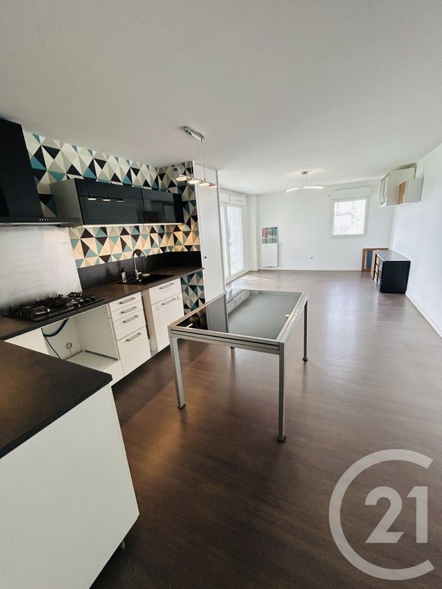 Appartement T3 à louer - 3 pièces - 67.46 m2 - VILLENAVE D ORNON - 33 - AQUITAINE - Century 21 Talent Immobilier