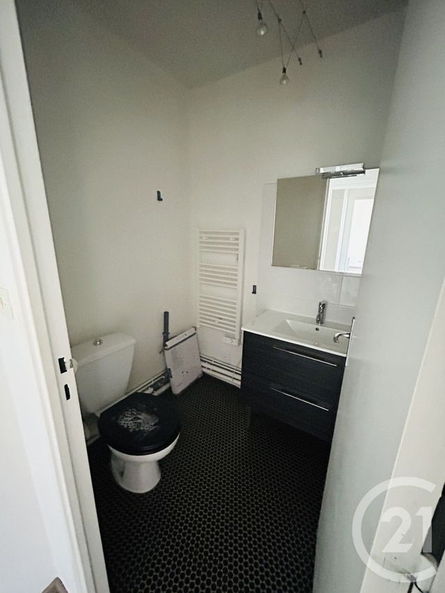 Appartement T2 à louer - 2 pièces - 45.09 m2 - BORDEAUX - 33 - AQUITAINE - Century 21 Talent Immobilier