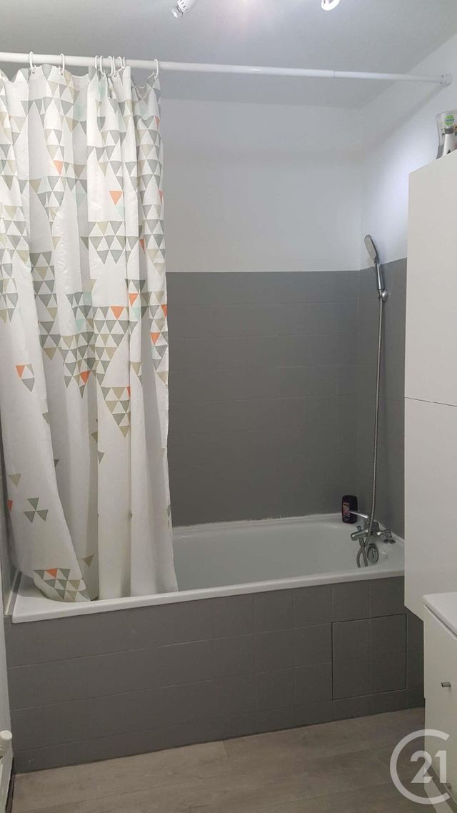 Appartement F2 à vendre - 2 pièces - 47.1 m2 - TALENCE - 33 - AQUITAINE - Century 21 Talent Immobilier