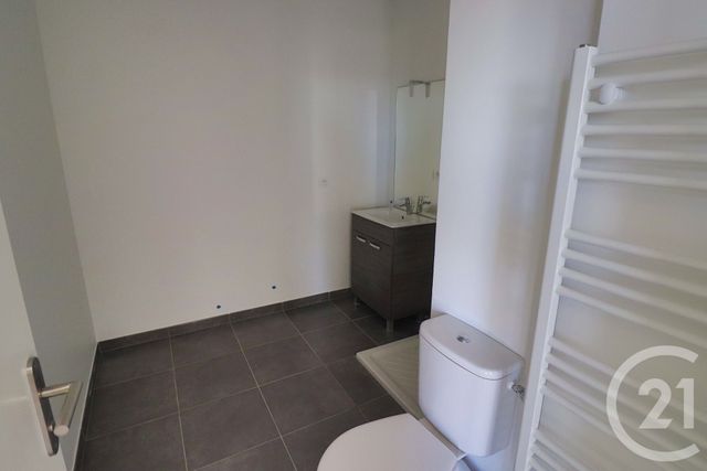 Appartement T2 à louer - 2 pièces - 41.05 m2 - BASSENS - 33 - AQUITAINE - Century 21 Talent Immobilier