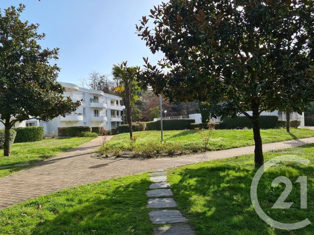 Appartement F3 à louer - 3 pièces - 63.43 m2 - GRADIGNAN - 33 - AQUITAINE - Century 21 Talent Immobilier