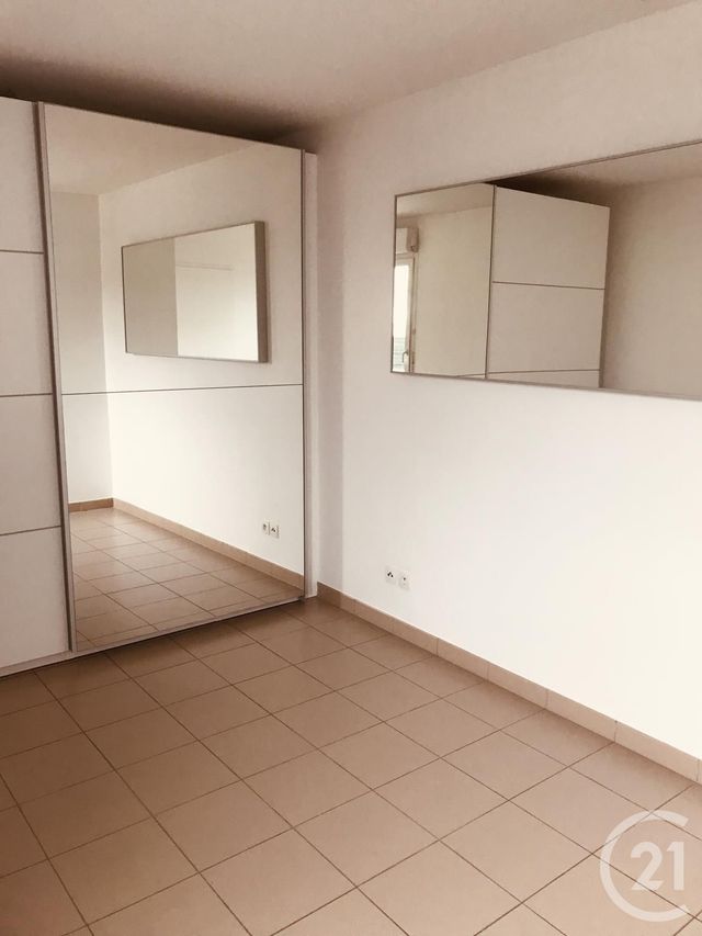 Appartement T2 à louer - 2 pièces - 41.7 m2 - VILLENAVE D ORNON - 33 - AQUITAINE - Century 21 Talent Immobilier