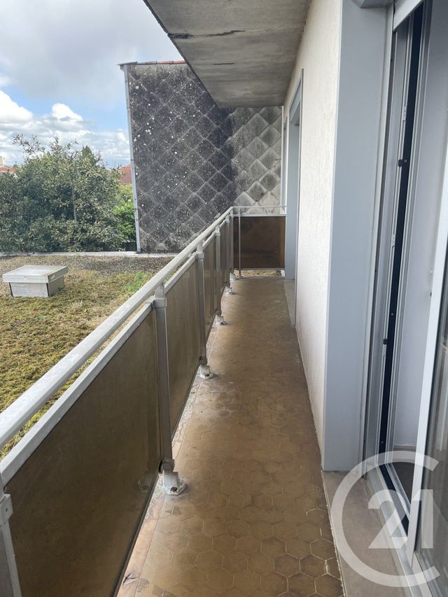 Appartement F2 à louer - 2 pièces - 48.0 m2 - BORDEAUX - 33 - AQUITAINE - Century 21 Talent Immobilier