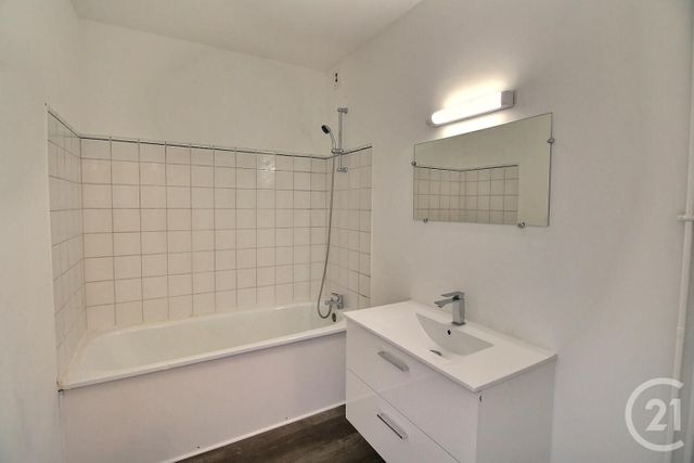 Appartement T2 à louer - 2 pièces - 41.52 m2 - TALENCE - 33 - AQUITAINE - Century 21 Talent Immobilier