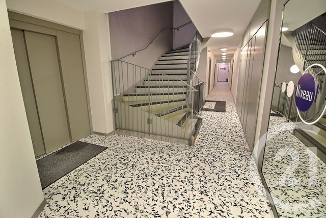 Appartement F2 à vendre - 2 pièces - 40.49 m2 - PESSAC - 33 - AQUITAINE - Century 21 Talent Immobilier