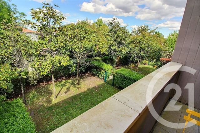 Appartement F2 à vendre - 2 pièces - 40.49 m2 - PESSAC - 33 - AQUITAINE - Century 21 Talent Immobilier