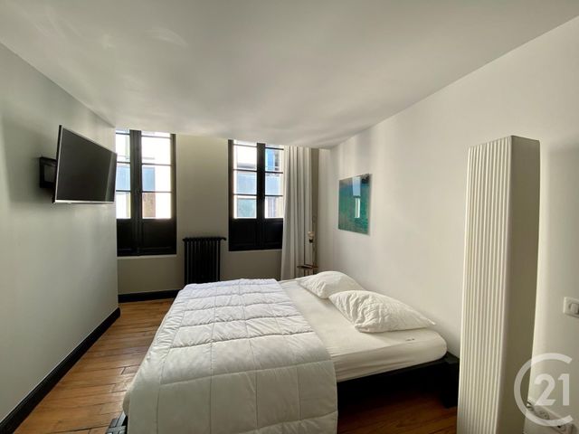 Appartement Chambre à louer - 1 pièce - 29.0 m2 - BORDEAUX - 33 - AQUITAINE - Century 21 Talent Immobilier