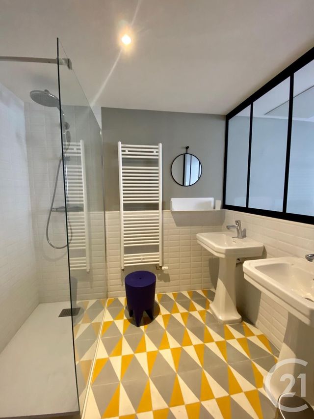 Appartement Chambre à louer - 1 pièce - 29.0 m2 - BORDEAUX - 33 - AQUITAINE - Century 21 Talent Immobilier