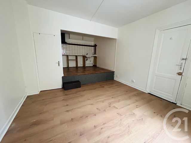 Appartement T1 à louer - 1 pièce - 26.43 m2 - BORDEAUX - 33 - AQUITAINE - Century 21 Talent Immobilier