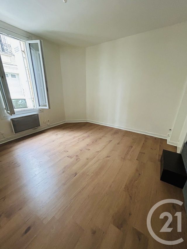 Appartement T1 à louer - 1 pièce - 26.43 m2 - BORDEAUX - 33 - AQUITAINE - Century 21 Talent Immobilier