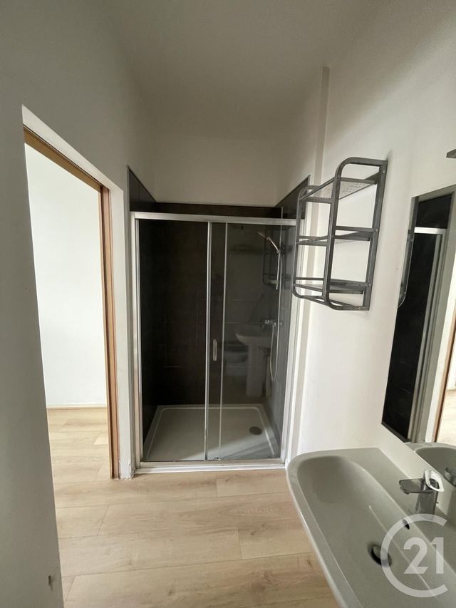 Appartement T1 à louer - 1 pièce - 30.95 m2 - BORDEAUX - 33 - AQUITAINE - Century 21 Talent Immobilier