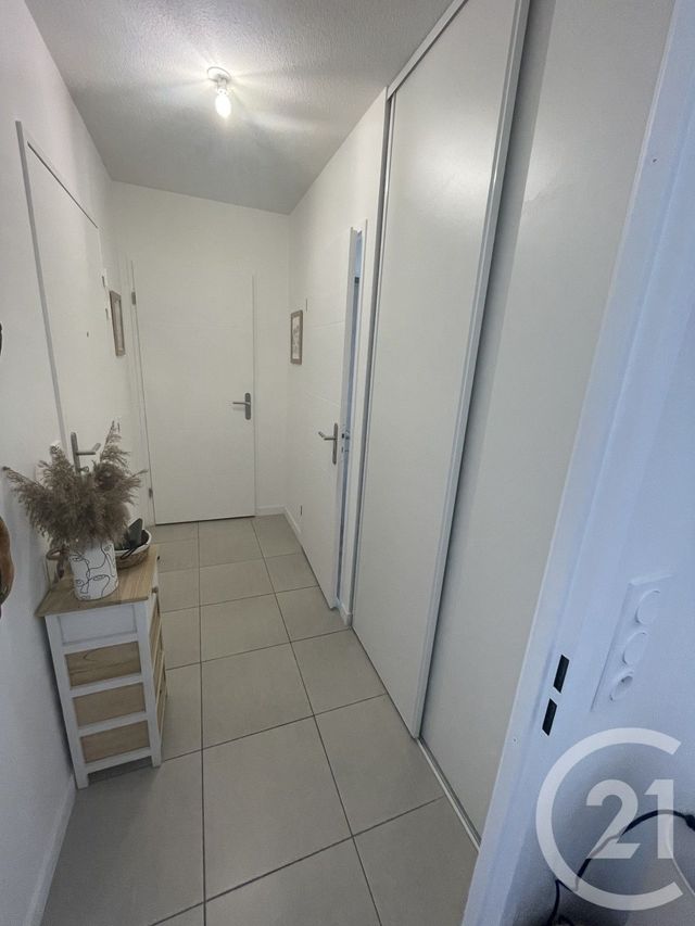 Appartement F2 à louer - 3 pièces - 41.49 m2 - VILLENAVE D ORNON - 33 - AQUITAINE - Century 21 Talent Immobilier