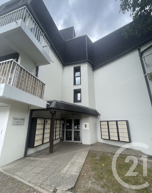 Appartement T2 à louer - 2 pièces - 27.01 m2 - TALENCE - 33 - AQUITAINE - Century 21 Talent Immobilier