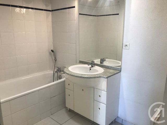 Appartement F2 à louer - 2 pièces - 40.0 m2 - BORDEAUX - 33 - AQUITAINE - Century 21 Talent Immobilier