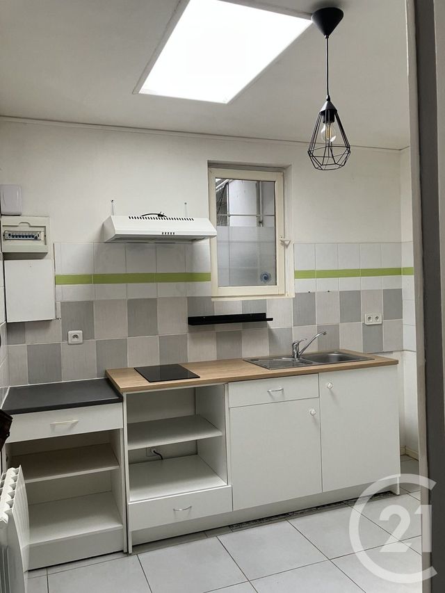 Appartement T1 à louer - 1 pièce - 23.58 m2 - BORDEAUX - 33 - AQUITAINE - Century 21 Talent Immobilier