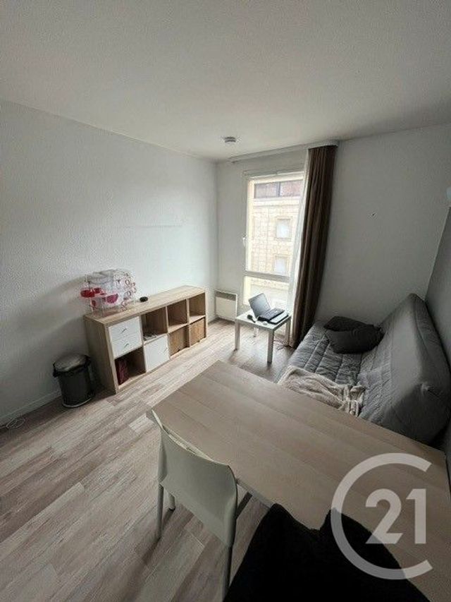Appartement T1 à louer - 1 pièce - 17.79 m2 - BORDEAUX - 33 - AQUITAINE - Century 21 Talent Immobilier