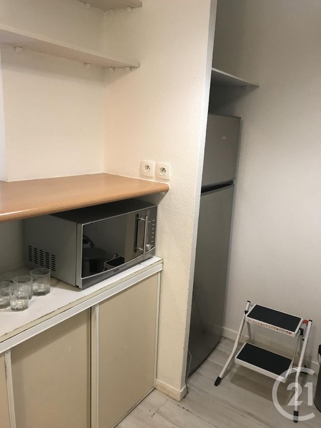 Appartement T2 à louer - 2 pièces - 34.4 m2 - GRADIGNAN - 33 - AQUITAINE - Century 21 Talent Immobilier