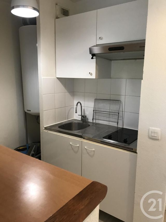 Appartement T2 à louer - 2 pièces - 34.4 m2 - GRADIGNAN - 33 - AQUITAINE - Century 21 Talent Immobilier