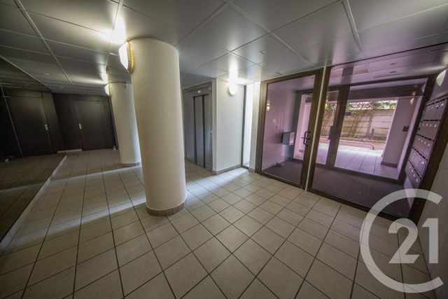 Appartement T2 à vendre - 2 pièces - 47.31 m2 - TALENCE - 33 - AQUITAINE - Century 21 Talent Immobilier