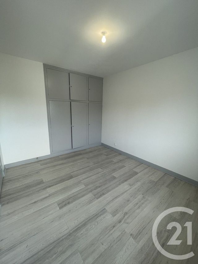 Appartement T2 à louer - 2 pièces - 45.32 m2 - VILLENAVE D ORNON - 33 - AQUITAINE - Century 21 Talent Immobilier