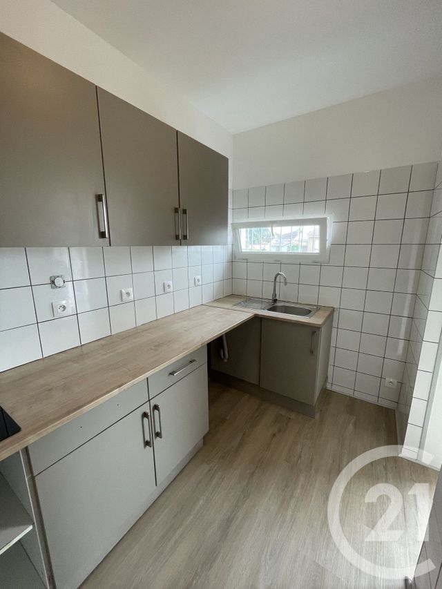 Appartement T2 à louer - 2 pièces - 45.32 m2 - VILLENAVE D ORNON - 33 - AQUITAINE - Century 21 Talent Immobilier