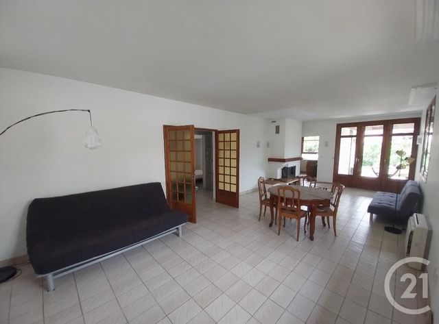 Appartement T4 à louer - 4 pièces - 108.73 m2 - TALENCE - 33 - AQUITAINE - Century 21 Talent Immobilier