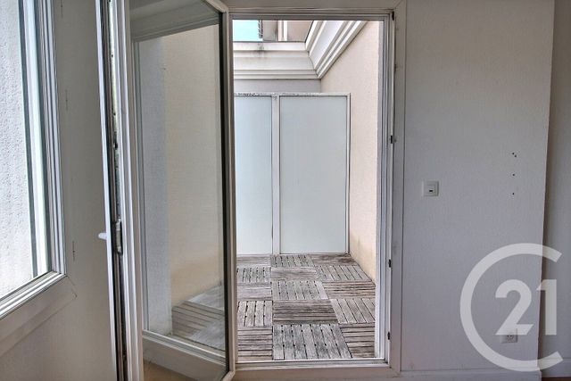 Appartement F2 à vendre - 2 pièces - 33.98 m2 - TALENCE - 33 - AQUITAINE - Century 21 Talent Immobilier