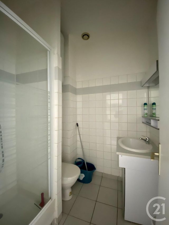 Appartement T1 à louer - 1 pièce - 20.06 m2 - BORDEAUX - 33 - AQUITAINE - Century 21 Talent Immobilier