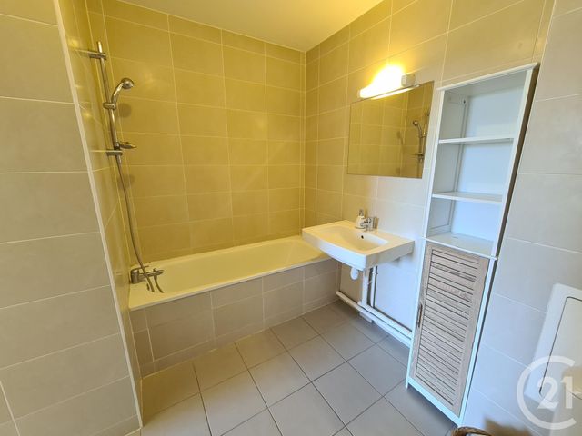 Appartement F2 à louer - 2 pièces - 43.35 m2 - BORDEAUX - 33 - AQUITAINE - Century 21 Talent Immobilier