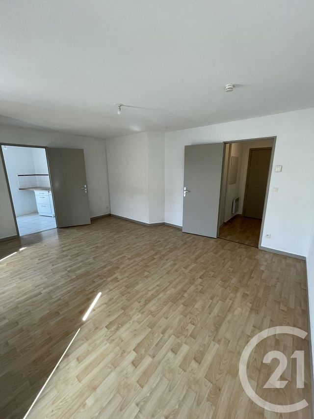 Appartement T2 à louer - 2 pièces - 47.2 m2 - BORDEAUX - 33 - AQUITAINE - Century 21 Talent Immobilier
