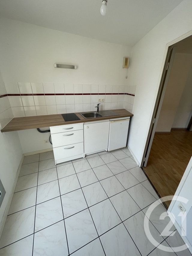 Appartement T2 à louer - 2 pièces - 47.2 m2 - BORDEAUX - 33 - AQUITAINE - Century 21 Talent Immobilier