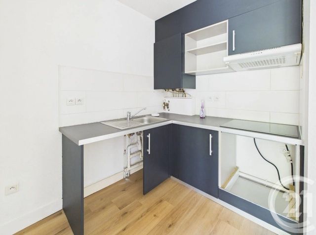 Appartement T3 à louer - 3 pièces - 72.89 m2 - VILLENAVE D ORNON - 33 - AQUITAINE - Century 21 Talent Immobilier