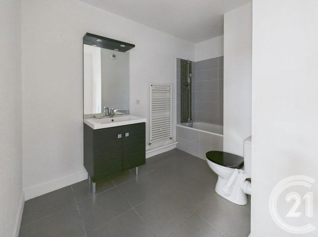 Appartement T3 à louer - 3 pièces - 72.89 m2 - VILLENAVE D ORNON - 33 - AQUITAINE - Century 21 Talent Immobilier