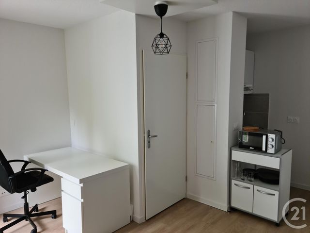 Appartement Studio à louer - 1 pièce - 17.8 m2 - PESSAC - 33 - AQUITAINE - Century 21 Talent Immobilier