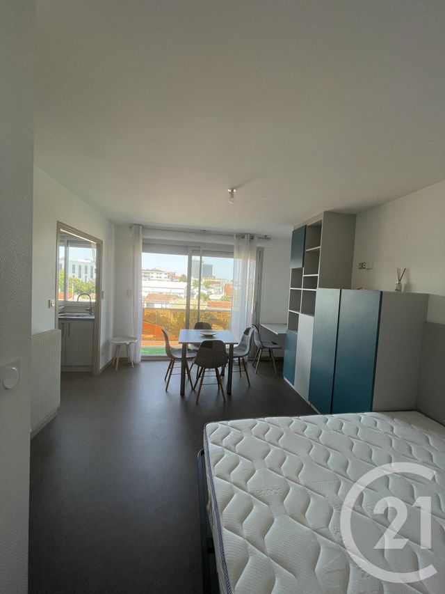 Appartement T1 à louer - 1 pièce - 23.85 m2 - BORDEAUX - 33 - AQUITAINE - Century 21 Talent Immobilier