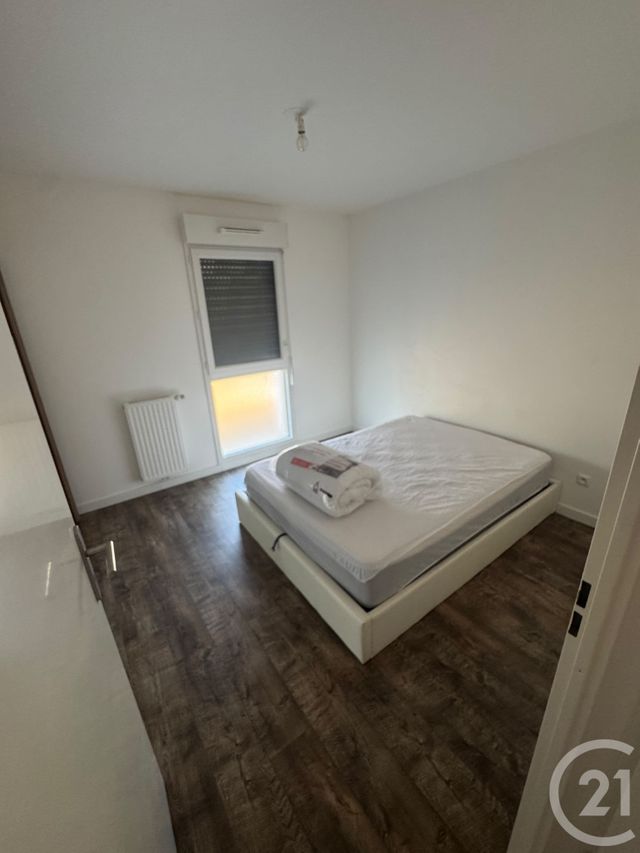 Appartement T2 à louer - 2 pièces - 42.8 m2 - VILLENAVE D ORNON - 33 - AQUITAINE - Century 21 Talent Immobilier