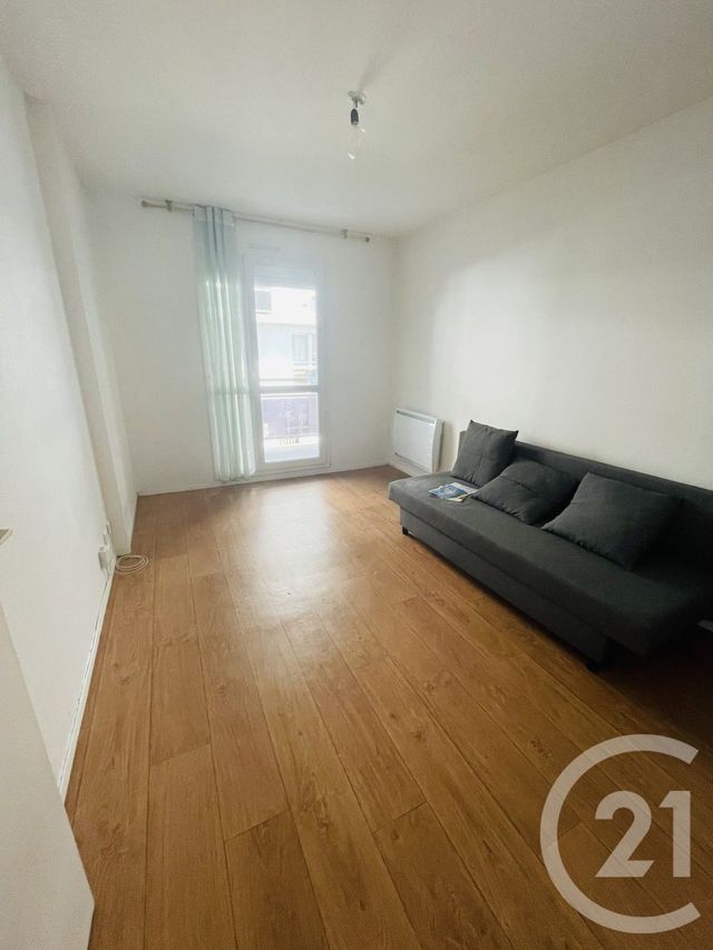 Appartement T1 à louer - 1 pièce - 18.5 m2 - TALENCE - 33 - AQUITAINE - Century 21 Talent Immobilier