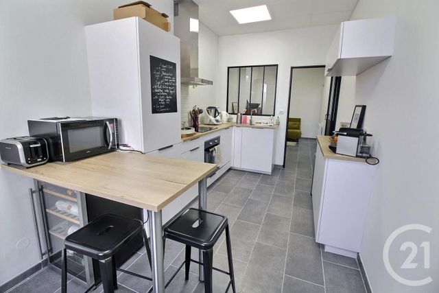 Appartement T3 à louer - 4 pièces - 108.52 m2 - BORDEAUX - 33 - AQUITAINE - Century 21 Talent Immobilier