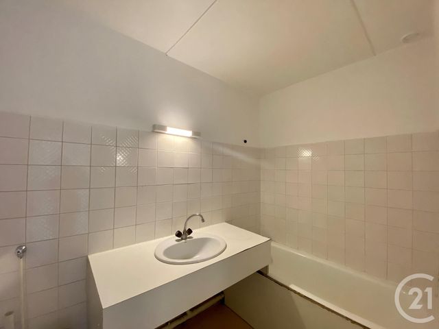 Appartement F2 à louer - 2 pièces - 56.0 m2 - BORDEAUX - 33 - AQUITAINE - Century 21 Talent Immobilier