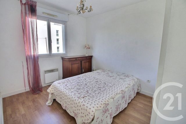 Appartement à vendre - 2 pièces - 40.77 m2 - TALENCE - 33 - AQUITAINE - Century 21 Talent Immobilier