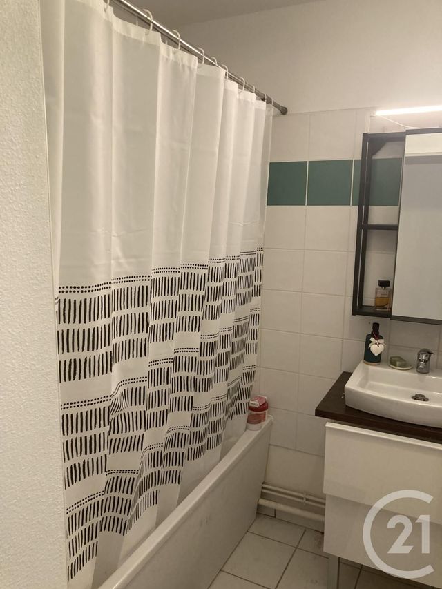 Appartement T2 à louer - 2 pièces - 39.28 m2 - BORDEAUX - 33 - AQUITAINE - Century 21 Talent Immobilier