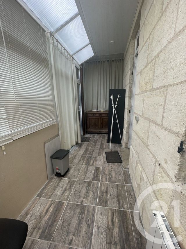 Appartement T2 à louer - 2 pièces - 27.08 m2 - BORDEAUX - 33 - AQUITAINE - Century 21 Talent Immobilier