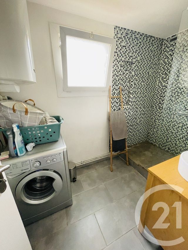 Appartement T2 à louer - 2 pièces - 40.66 m2 - VILLENAVE D ORNON - 33 - AQUITAINE - Century 21 Talent Immobilier