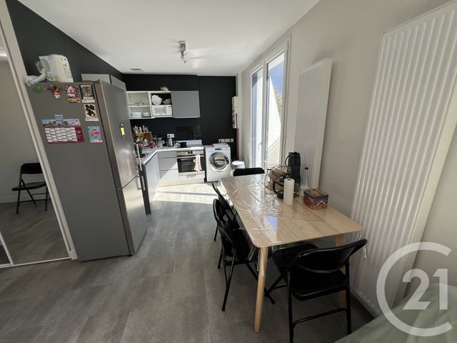 Appartement T3 à louer - 3 pièces - 50.39 m2 - TALENCE - 33 - AQUITAINE - Century 21 Talent Immobilier